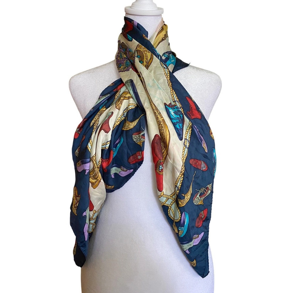 Vintage‎ Museum of Fine Arts Boston Silk Scarf Victorian Blue Square Diva Femme
